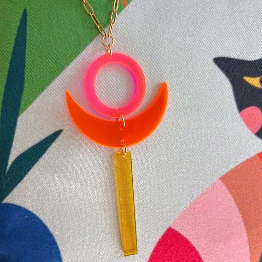 Color Splash Pendant